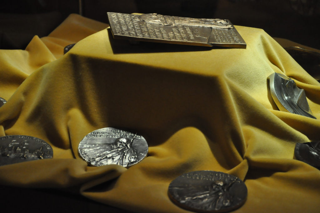 Historia papieża Polaka wybita w medalach