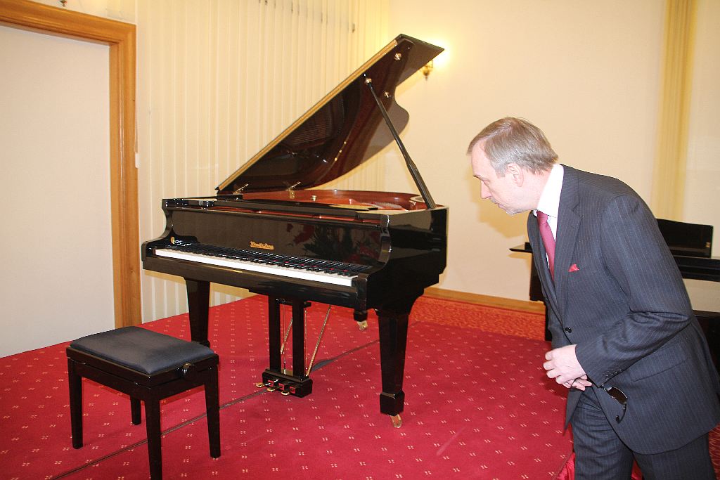 Bogdan Zdrojewski w Legnicy