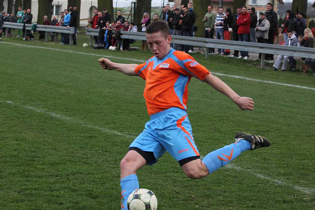KS - Iskra 3:0