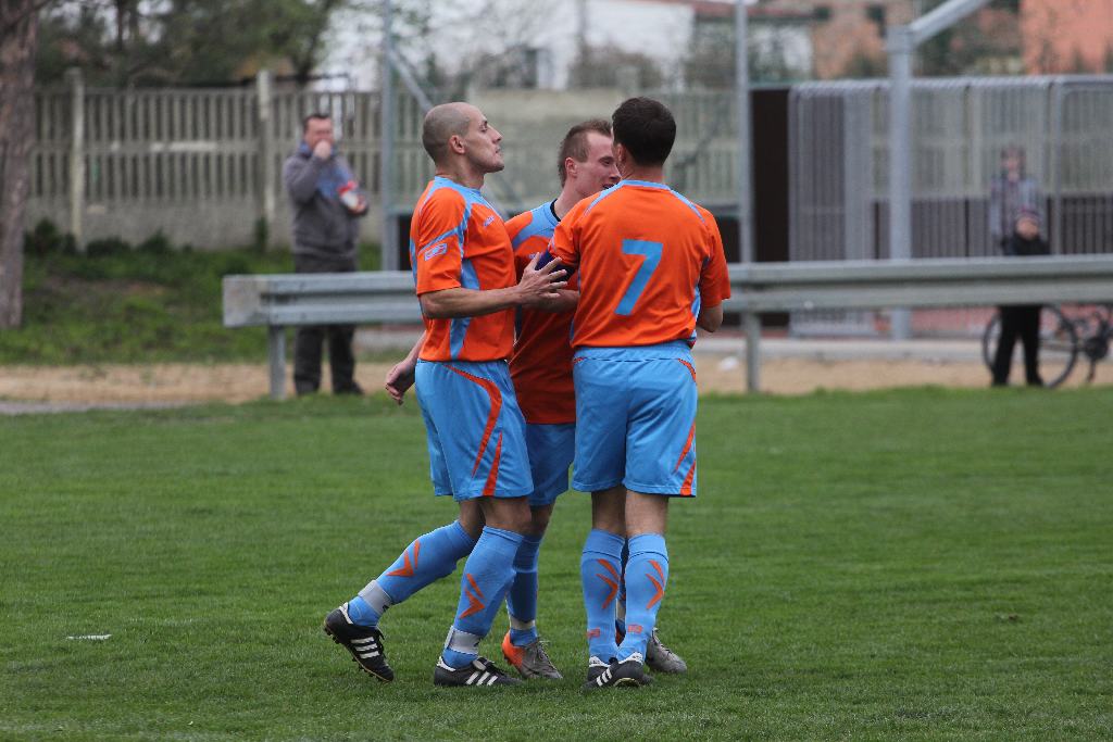 KS - Iskra 3:0