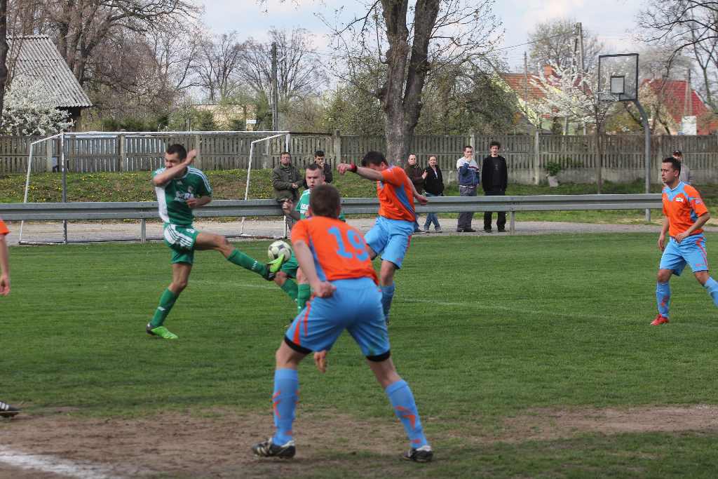 KS - Iskra 3:0