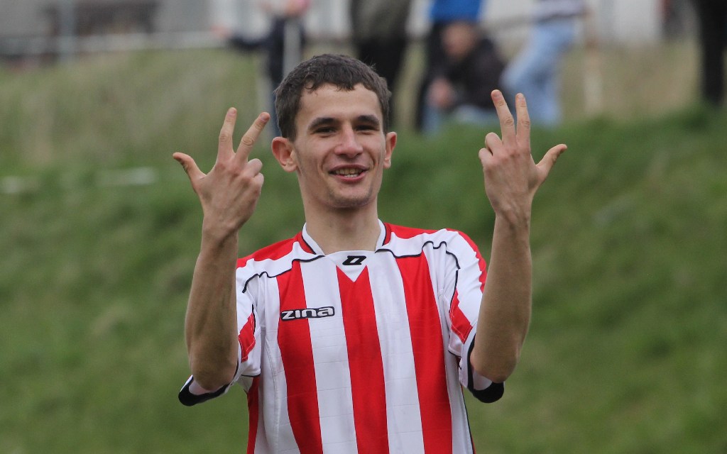 Błękitni - Mewa 4:3
