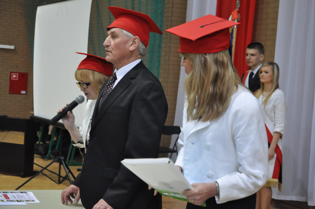 Czapki z głów drodzy maturzyści!