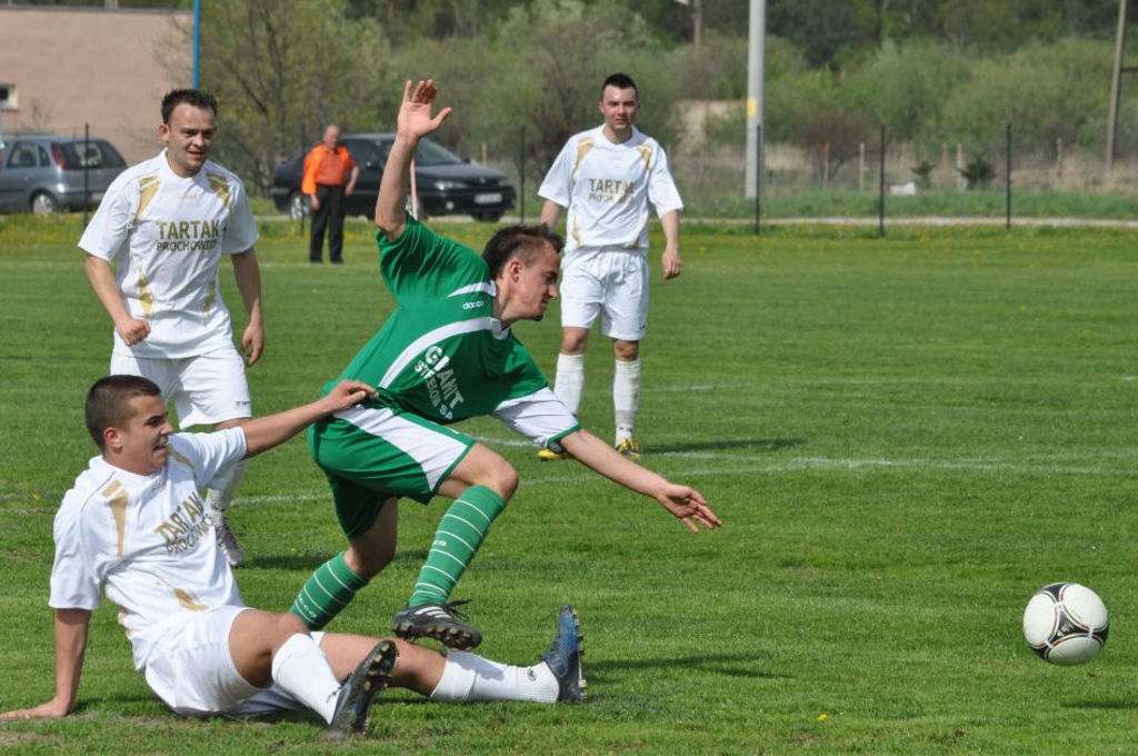 Orkan - AKS Strzegom 3:1
