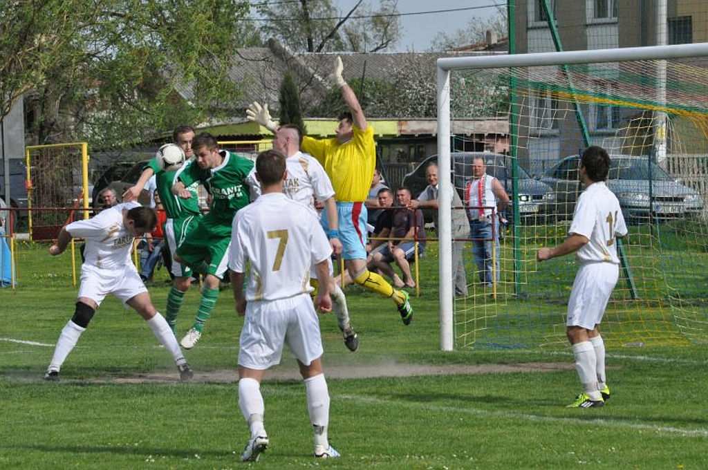 Orkan - AKS Strzegom 3:1
