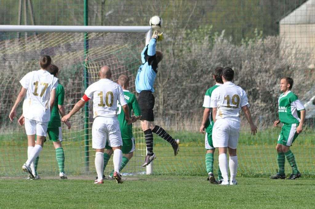 Orkan - AKS Strzegom 3:1
