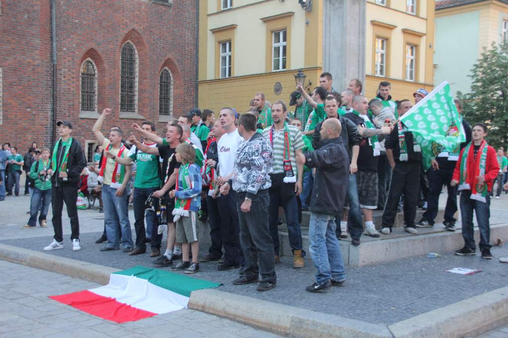 Mistrzowska feta na wrocławskim rynku