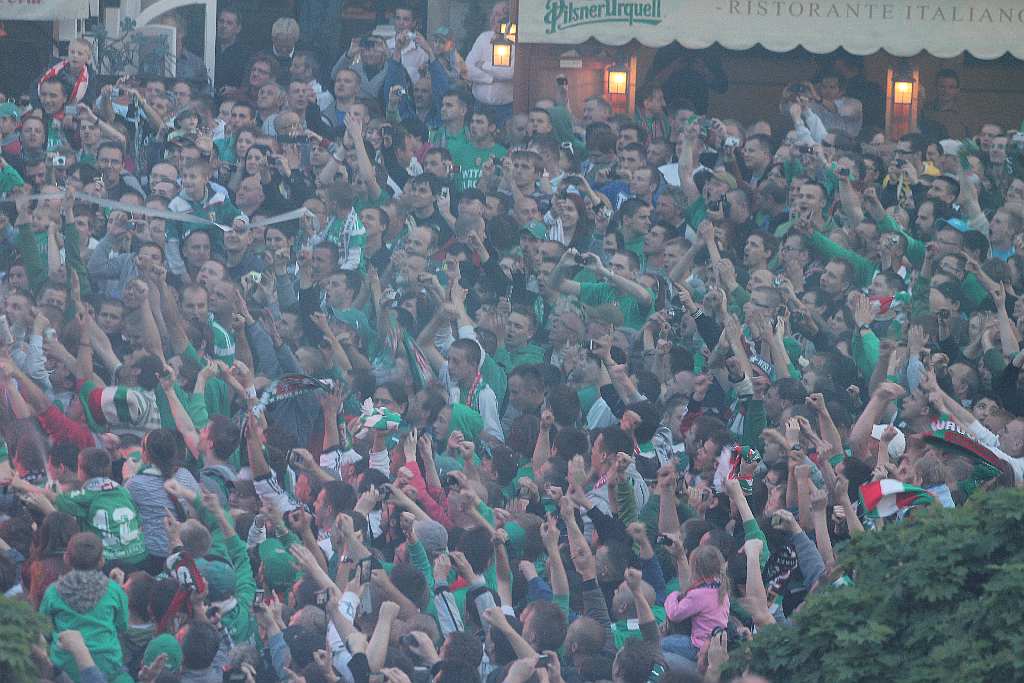 Mistrzowska feta na wrocławskim rynku