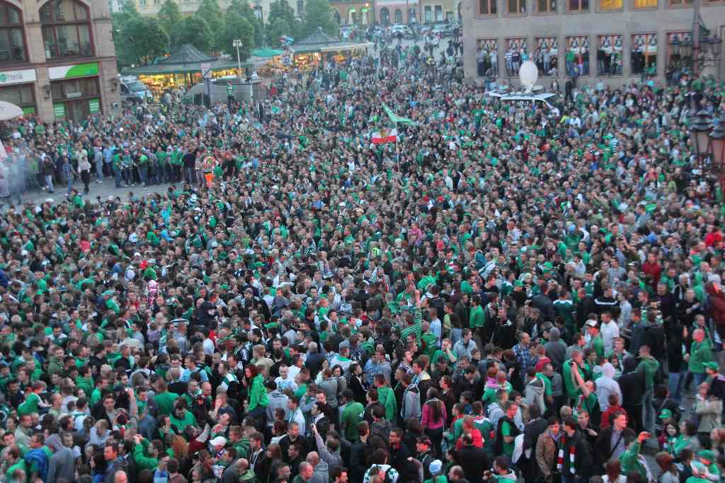 Mistrzowska feta na wrocławskim rynku