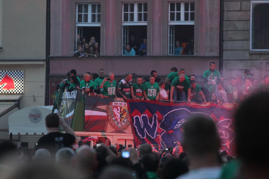 Mistrzowska feta na wrocławskim rynku