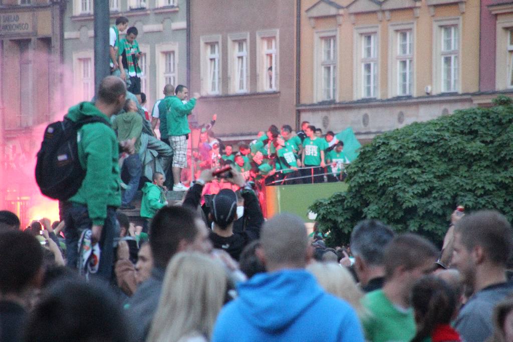 Mistrzowska feta na wrocławskim rynku