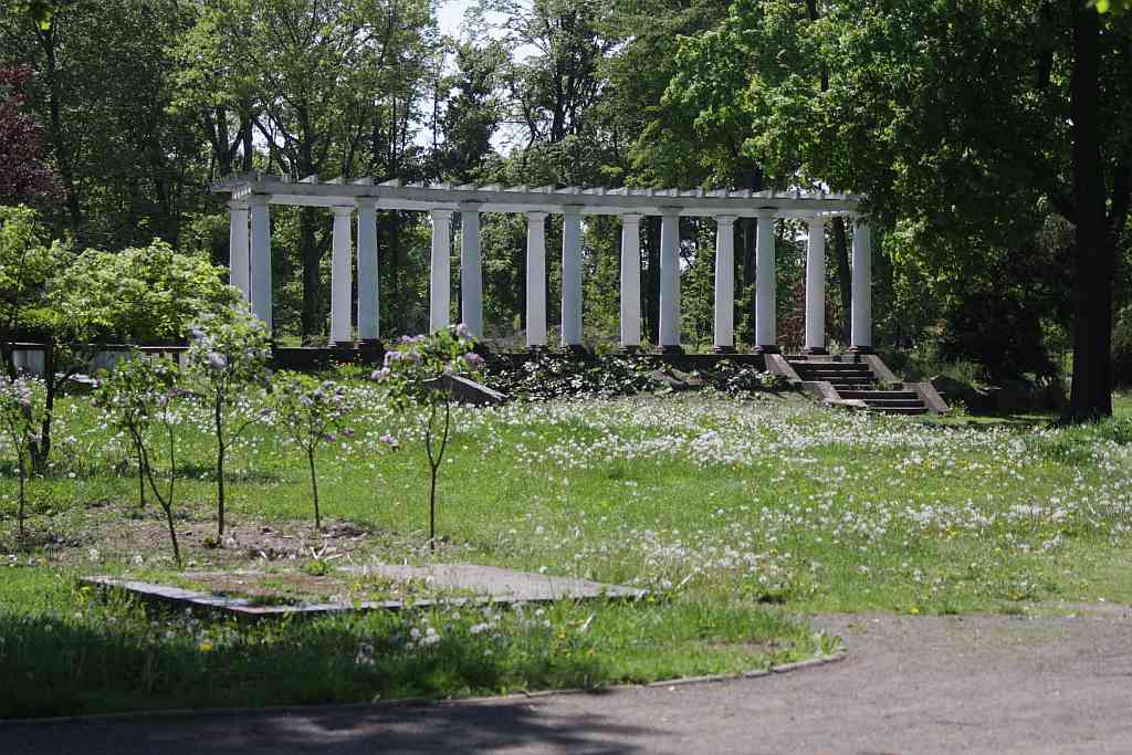 Maj w legnickim parku