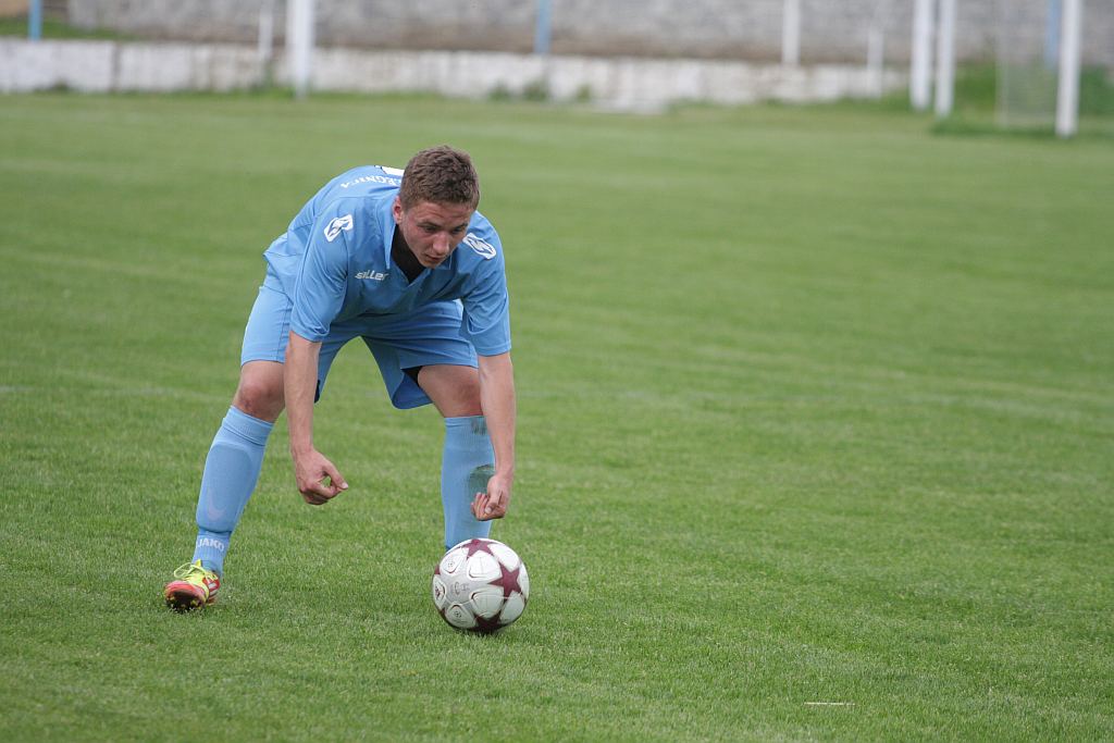 Konfeks wygrał mecz o życie 2:0