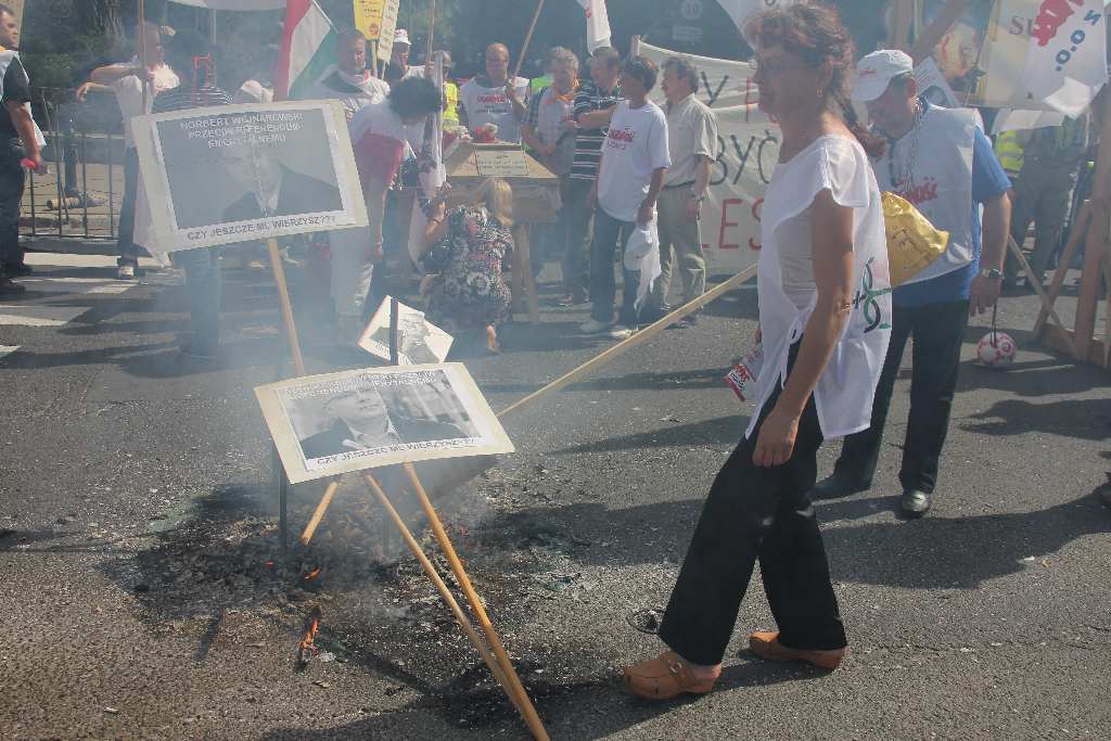 Pikieta Solidarności przed Sejmem