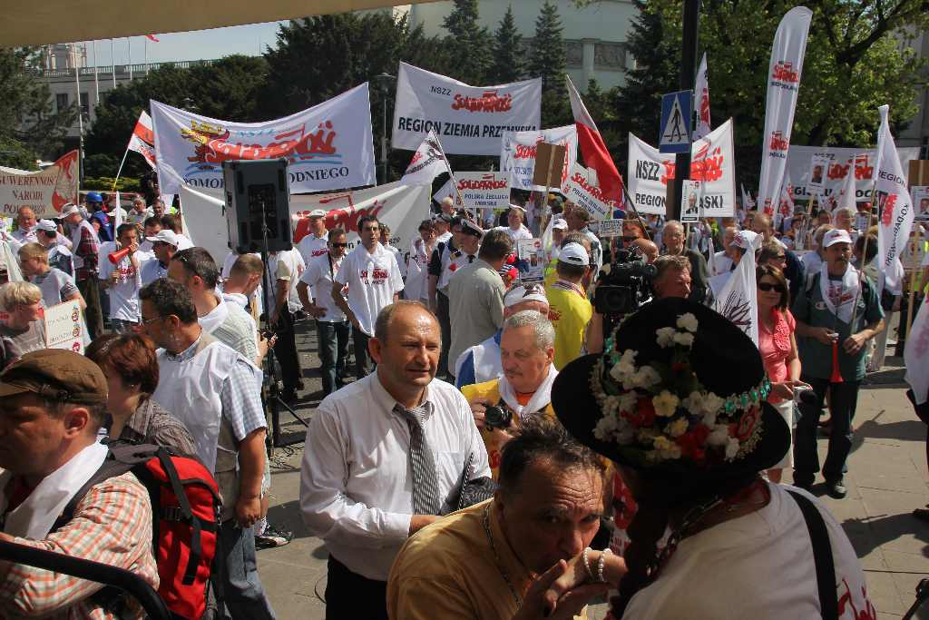 Pikieta Solidarności przed Sejmem