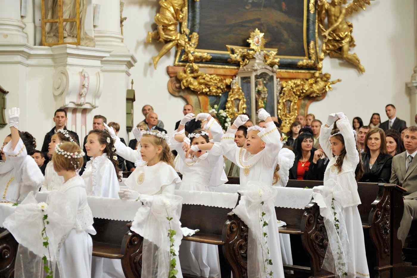 Pierwsza Komunia Święta w Legnickim Polu