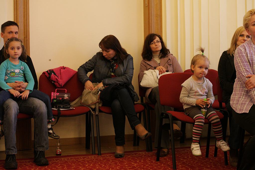 Zespół Szkół Muzycznych ZAPRASZA
