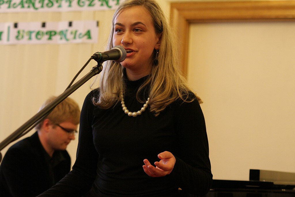 Zespół Szkół Muzycznych ZAPRASZA