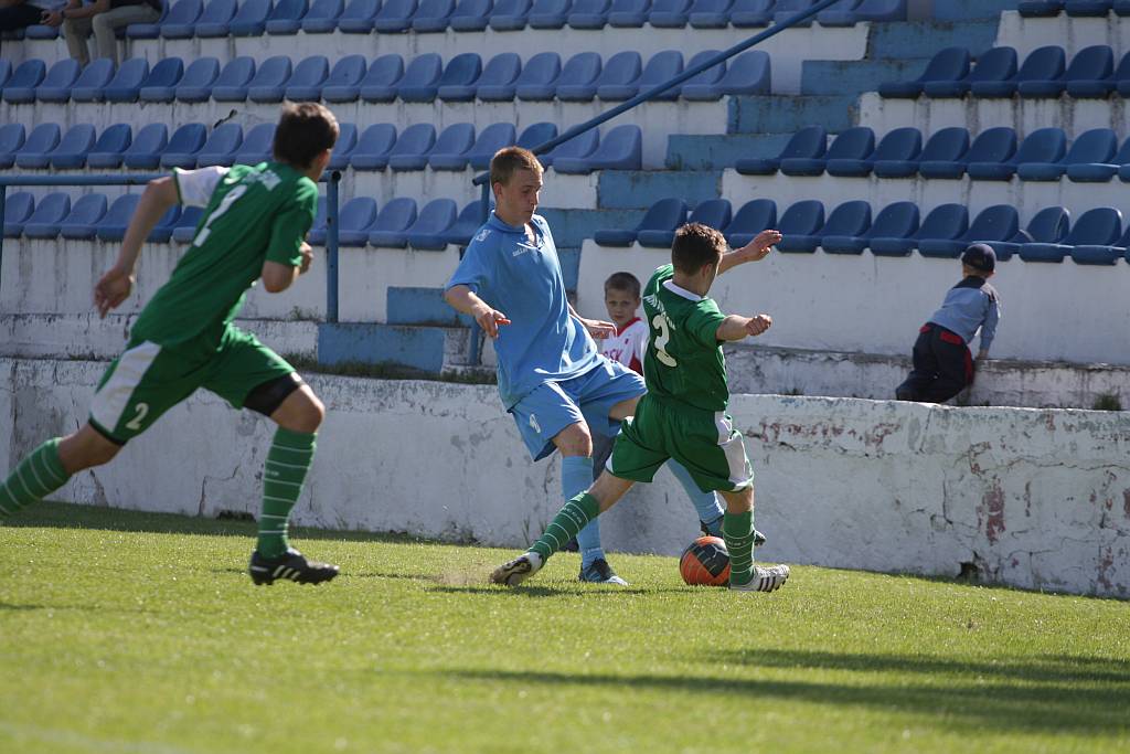 KS Konfeks Legnica - AKS Strzegom