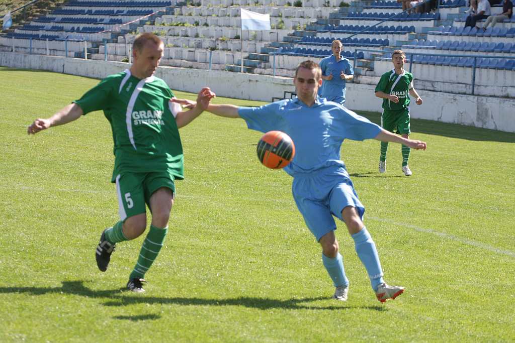 KS Konfeks Legnica - AKS Strzegom