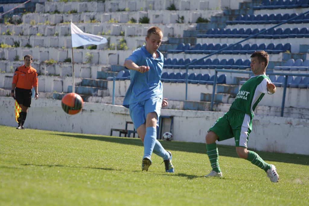 KS Konfeks Legnica - AKS Strzegom