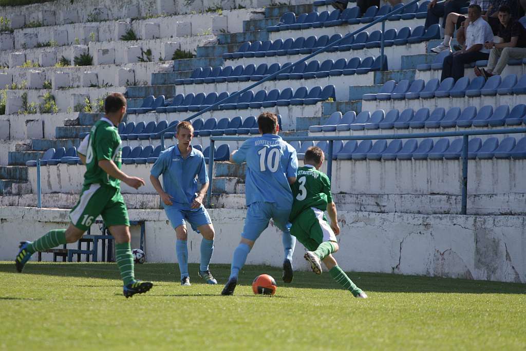 KS Konfeks Legnica - AKS Strzegom