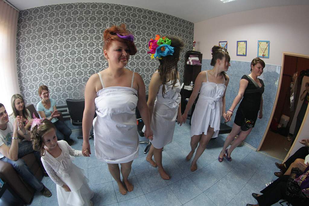 Otwarcie salonu fryzjerskiego 