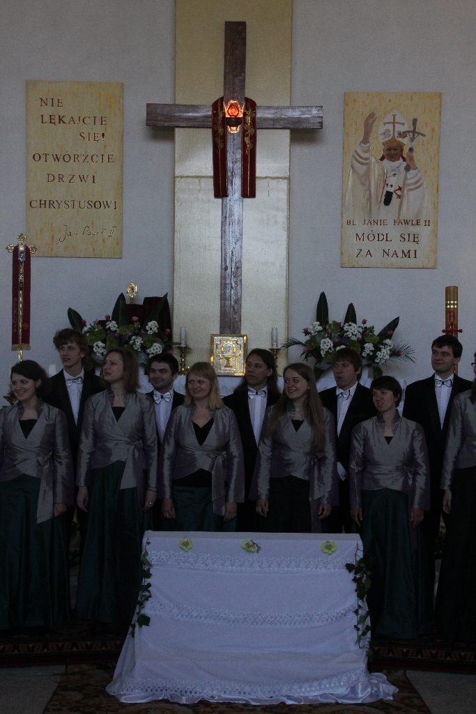 Oprawa Mszy Św. i koncert w kościele