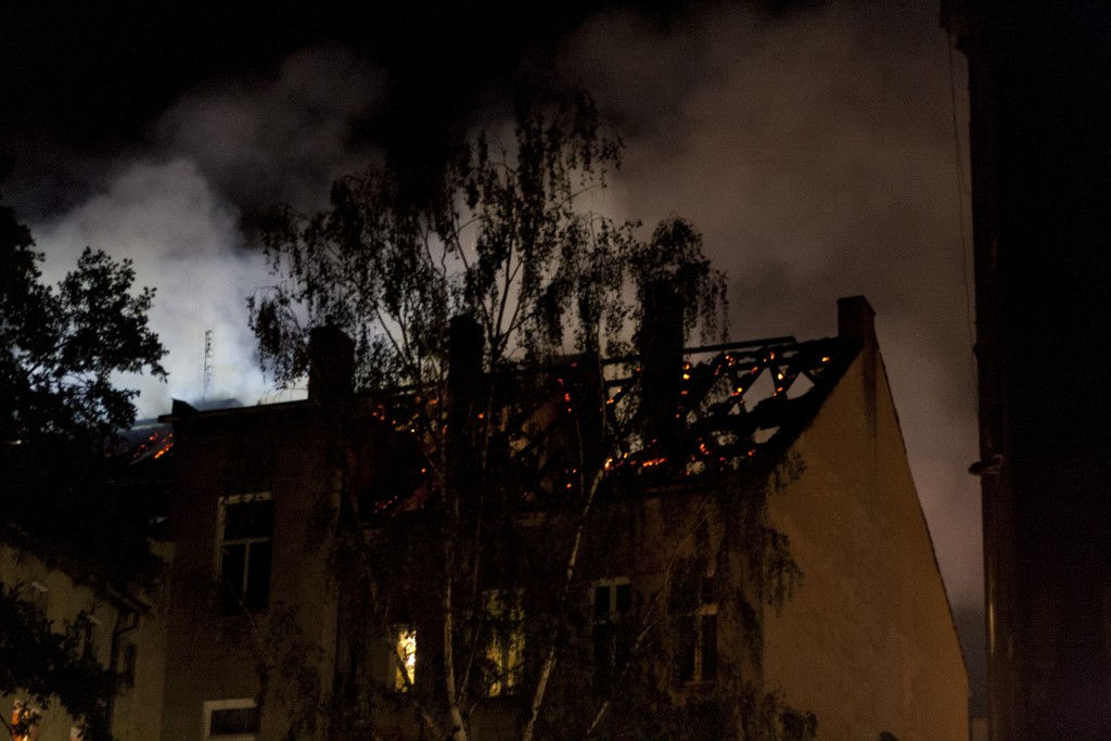 Groźny pożar przy ulicy Złotoryjskiej