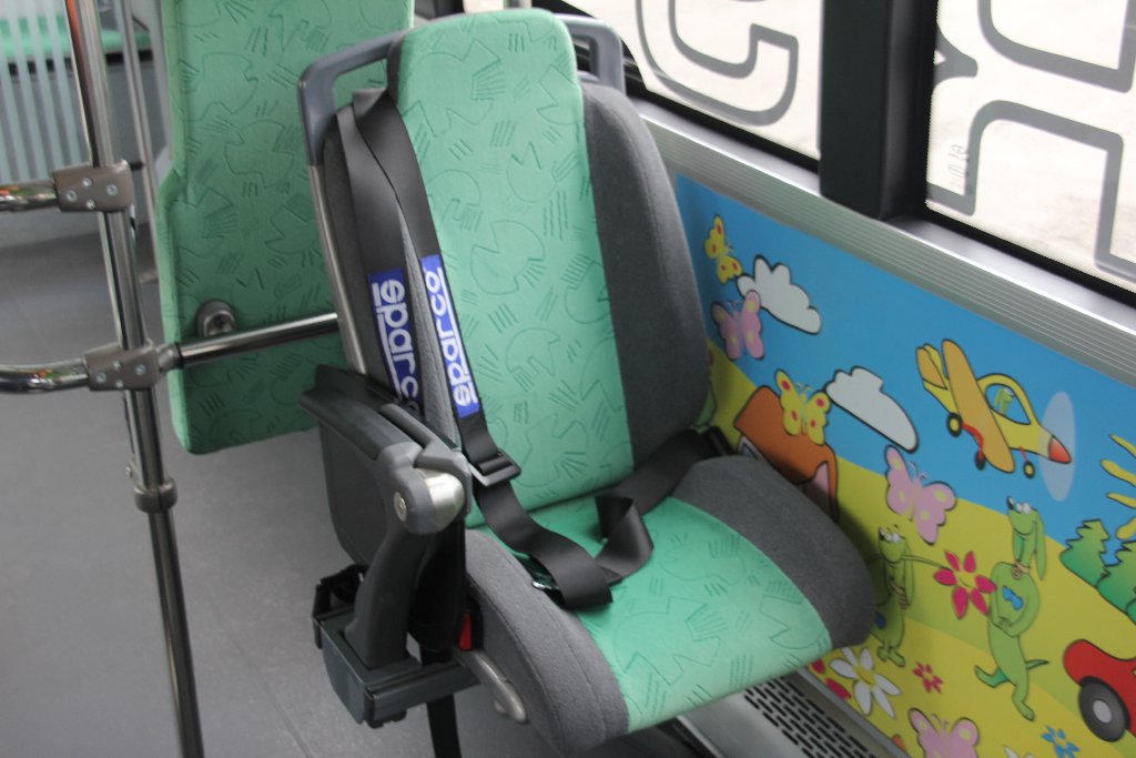 Legniczanie oglądali autobusy