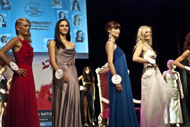 Chojnowianka i legniczanka w półfinale Miss Polonia