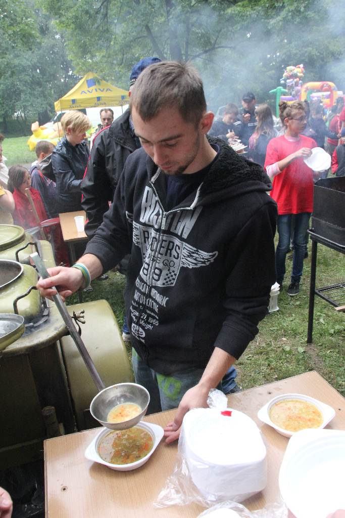 Dzieci z legnickich szkół świętują