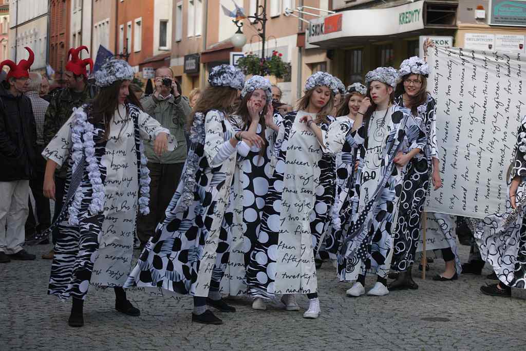 SATYRYKON 2012 cz1