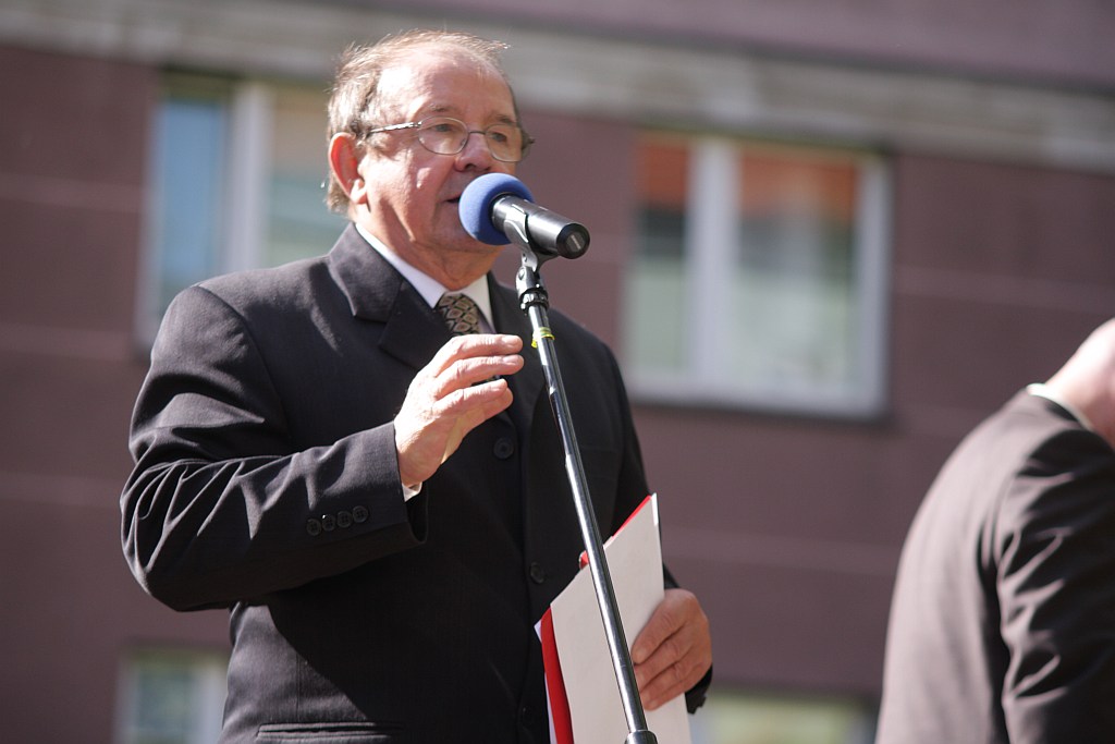 SATYRYKON 2012 cz1