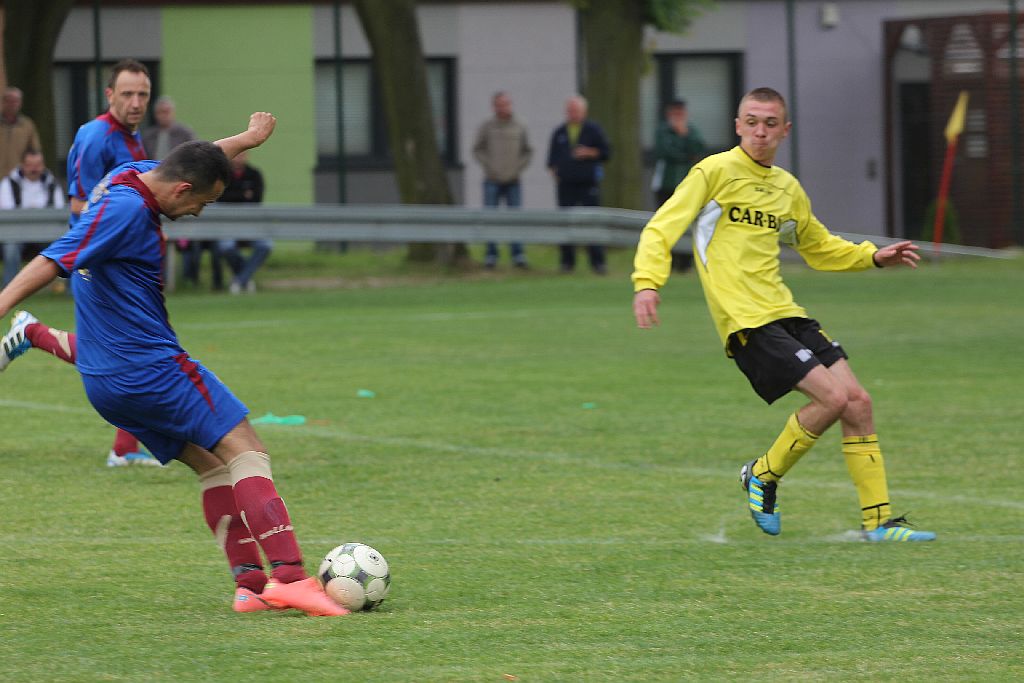 KS Legnickie Pole - Iskra II 10:2
