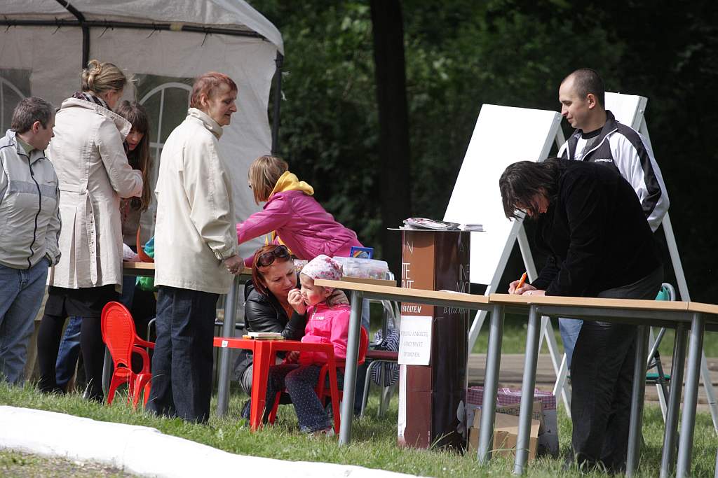 HENRYKALIA 2012 cz1