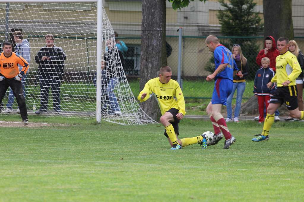 KS Legnickie Pole - Iskra II 10:2