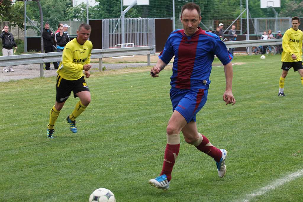 KS Legnickie Pole - Iskra II 10:2