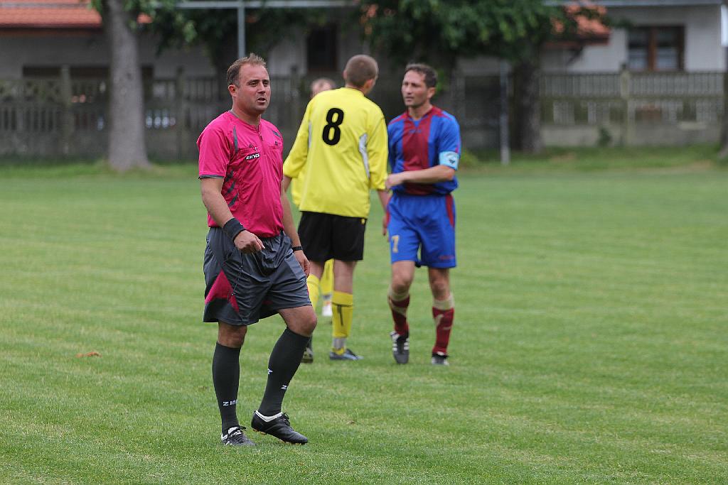 KS Legnickie Pole - Iskra II 10:2