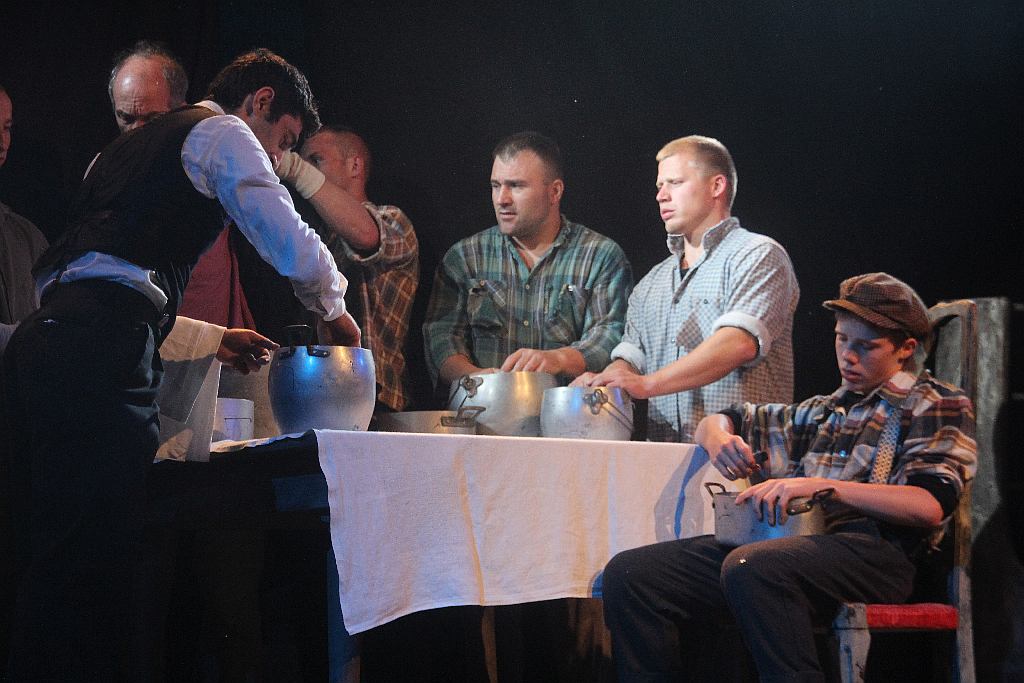 Akrobatyczny show - Casa Dolce Casa