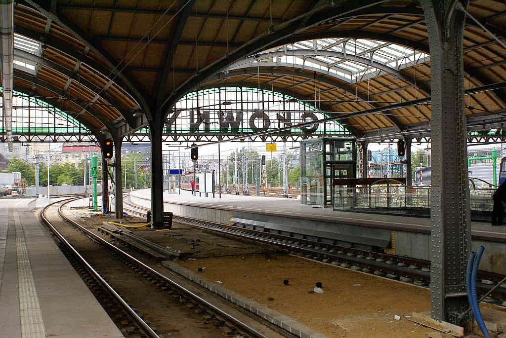 Wrocławski Dworzec Główny jak spod igły
