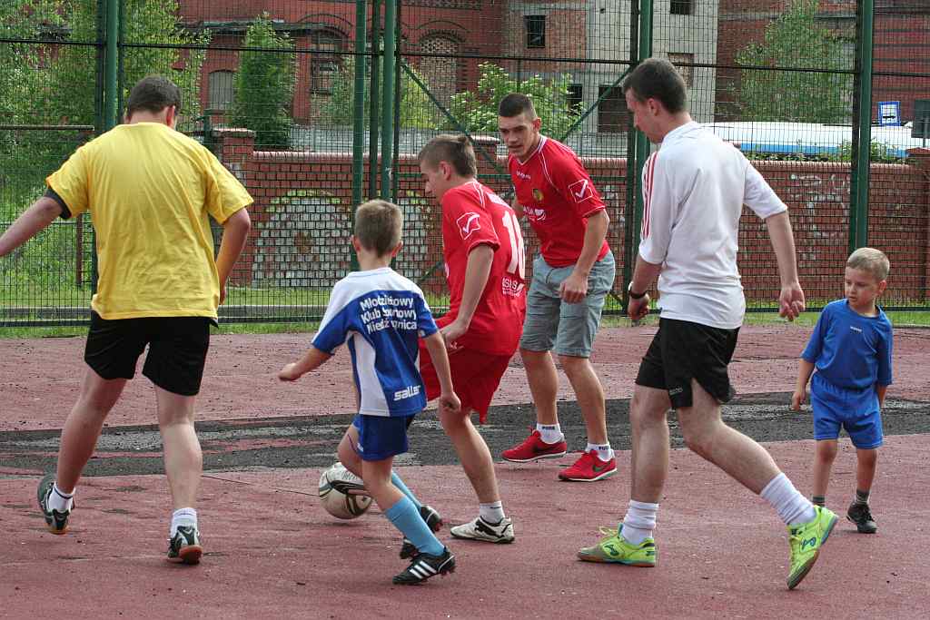 Miedź Legnica na Nowym Świecie