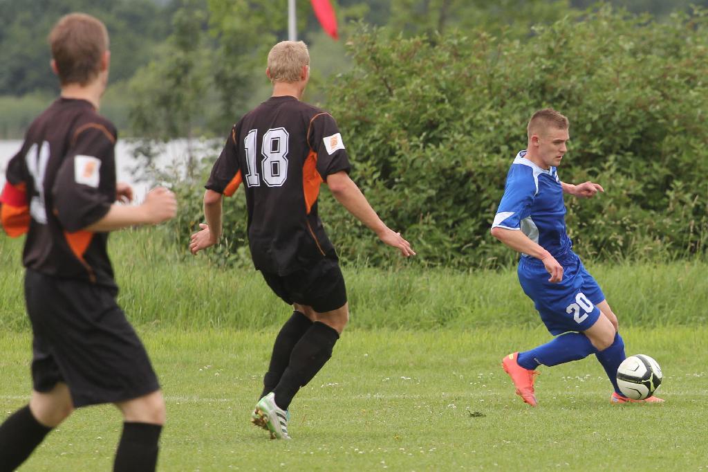 Mewa - Chrobry II 0:0