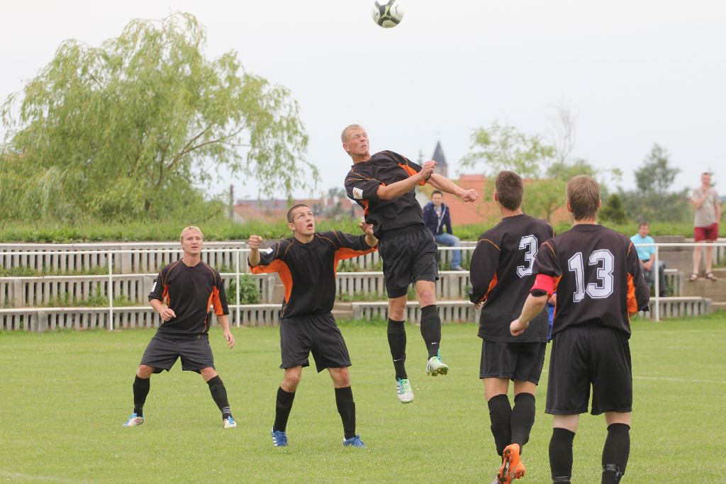 Mewa - Chrobry II 0:0