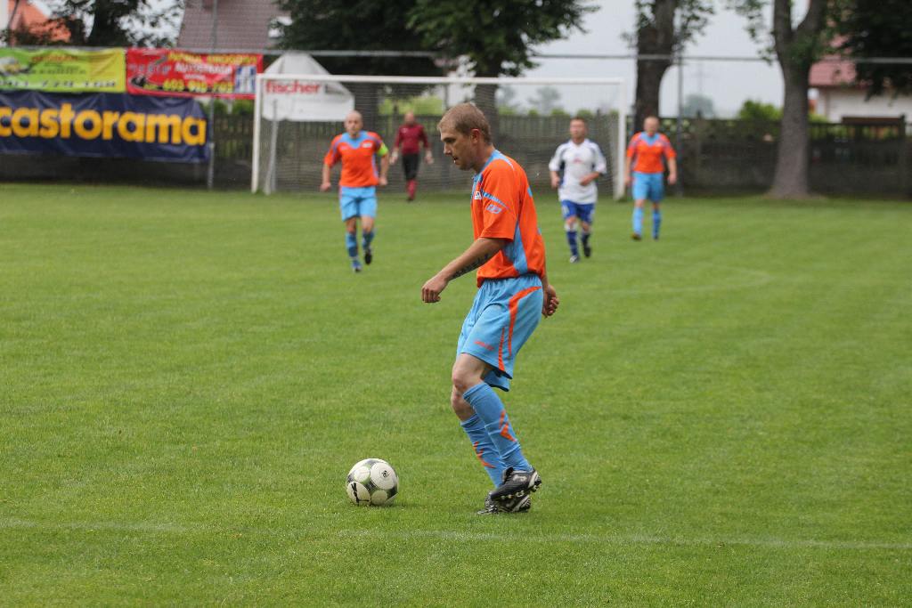 KS Legnickie Pole - Unia 2:2