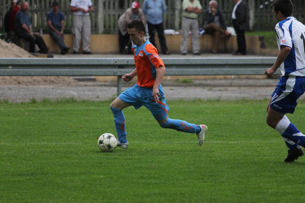 KS Legnickie Pole - Unia 2:2