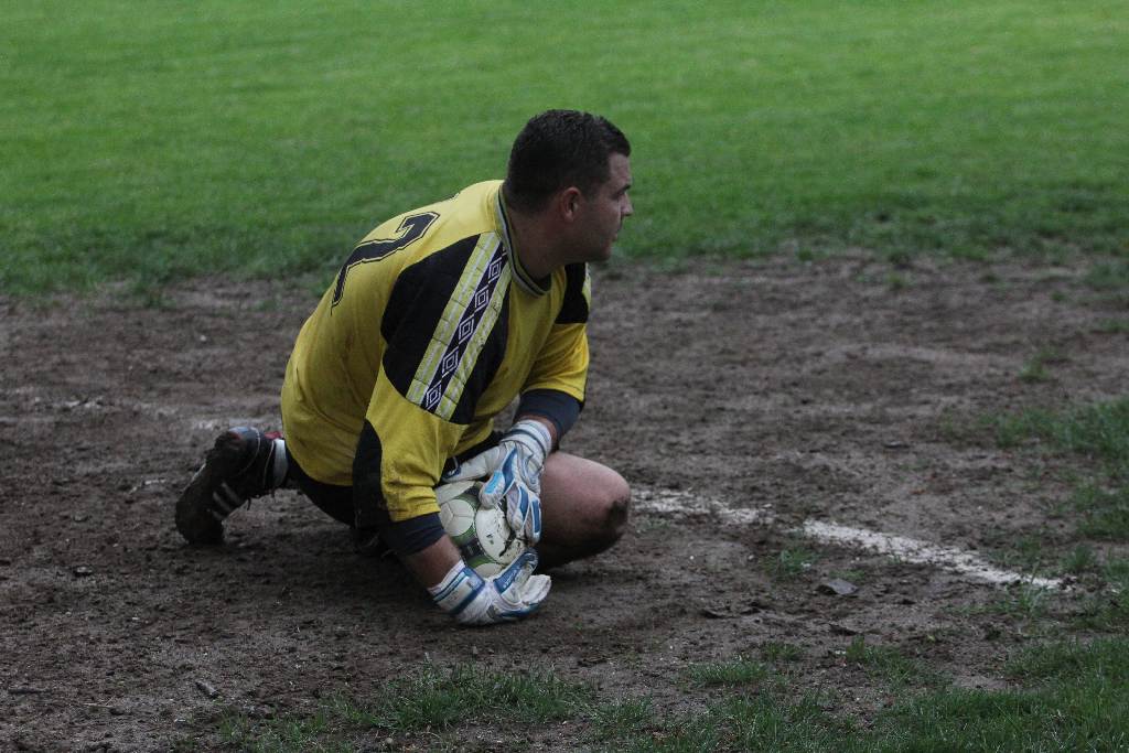 KS Legnickie Pole - Unia 2:2