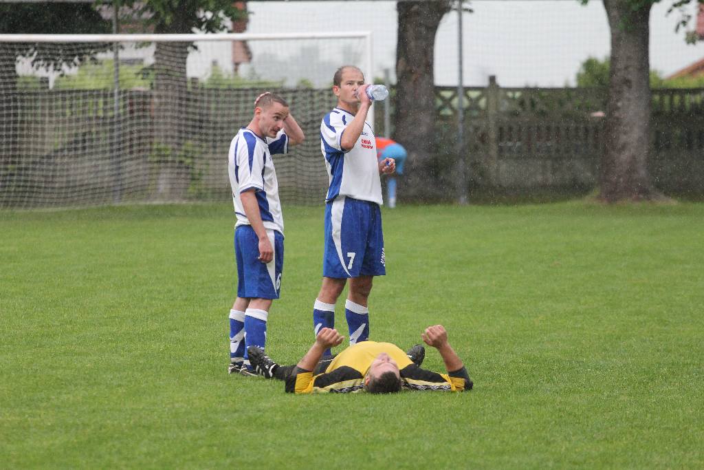 KS Legnickie Pole - Unia 2:2