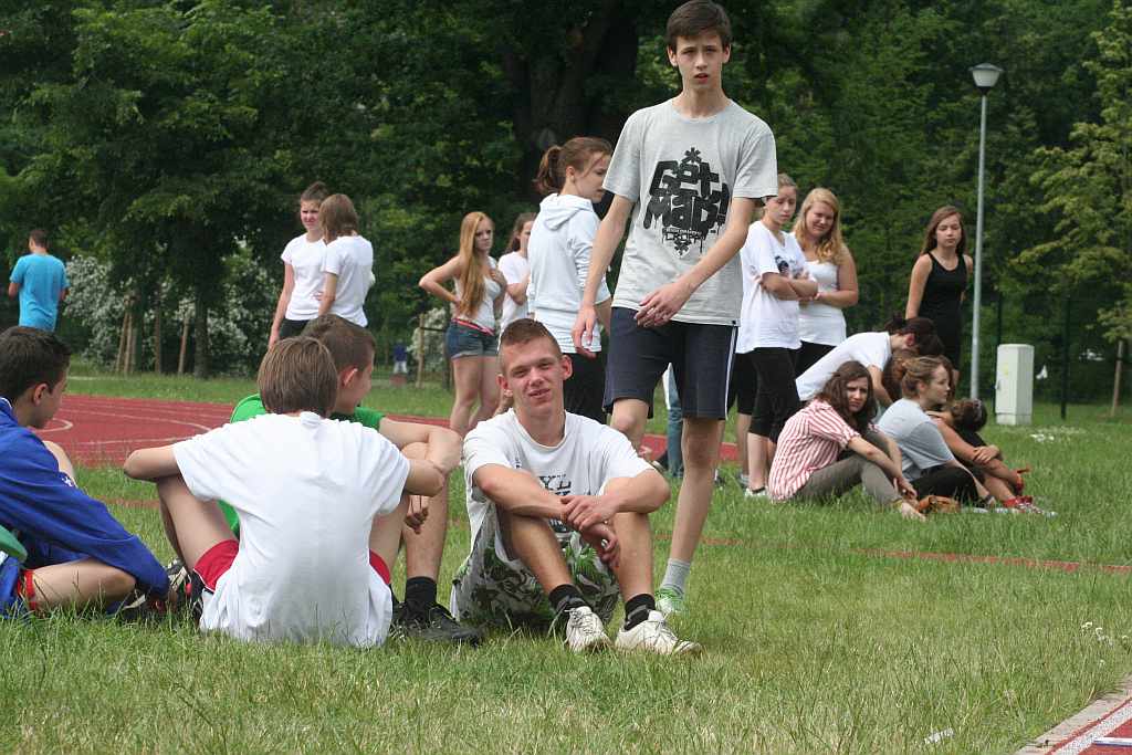 Zawody lekkoatletyczne w parku