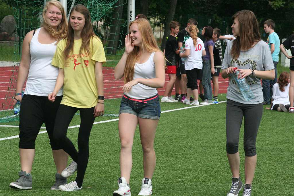 Zawody lekkoatletyczne w parku